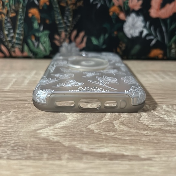 OtterBox Popsocket iPhone 14 Case - Picture 5 of 6